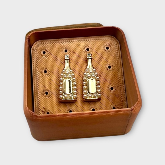 Kate Spade Gold and Pearl Bottle Earrings - Picture 1 of 2